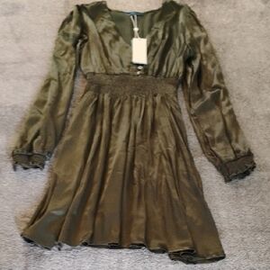 Shore Laguna Long Sleeve Dress Forest Green NWT